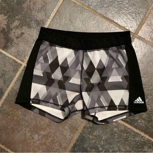 Adidas Black and Gray TechFit Athletic Compression Shorts Women’s Size L